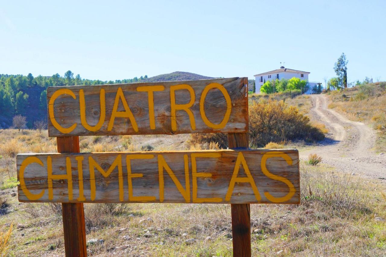 Апартаменты Cuatro Chimeneas Велес-Рубио Экстерьер фото